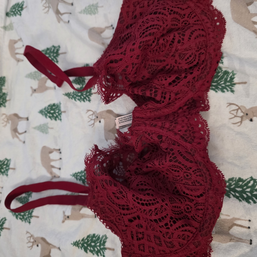 Victoria's Secret Red Lace Bra with Adjustable Straps